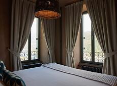 room.images[0].caption