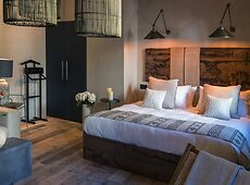 room.images[0].caption