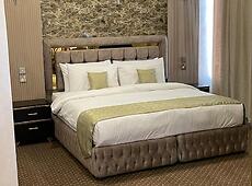 room.images[0].caption