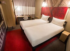 room.images[0].caption