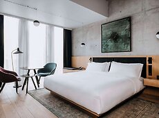 room.images[0].caption