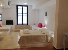 room.images[0].caption