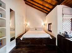 room.images[0].caption