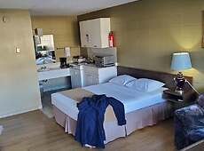 room.images[0].caption