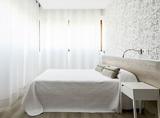 room.images[0].caption