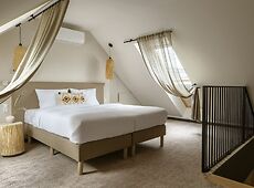 room.images[0].caption