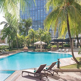 New World Makati Hotel