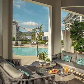 Four Seasons Hotel Singapore