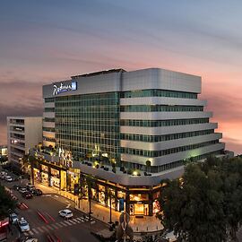 Radisson Blu Hotel, Beirut Verdun