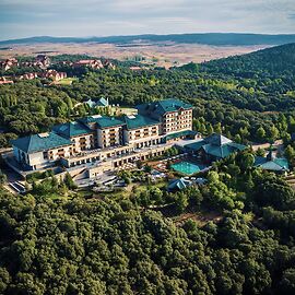 Michlifen Resort & Golf