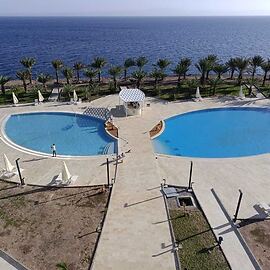 GADILEH RESORT HOTEL