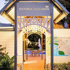 Victoria Falls Oasis Hotel