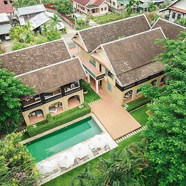 The Apsara Rive Droite