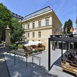 Wilson Palace by LOFT