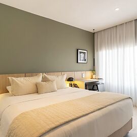 The Hub Urban Hotel