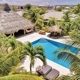 Windhoek Resort Bonaire