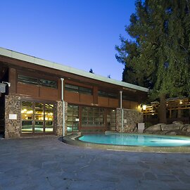 Disney Sequoia Lodge