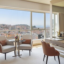 EPIC SANA Marques Hotel