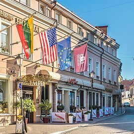 IMPERIAL Hotel & Restaurant