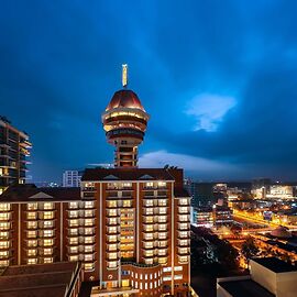Mövenpick Hotel & Residences Nairobi