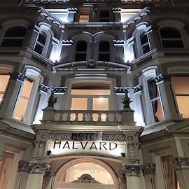 Halvard Hotel