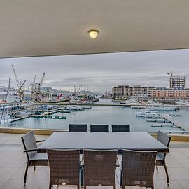 Mountain Marina Luxury Apartments