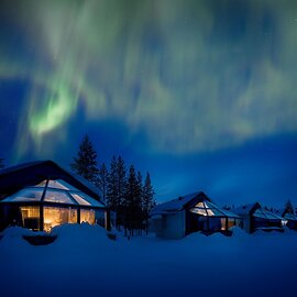 Santa\'s Igloos Arctic Circle