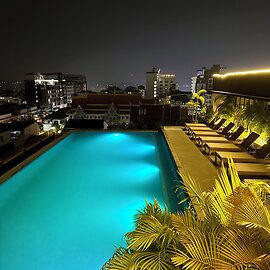Lao Poet Hotel