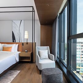 Wyndham Grand Yangon Hotel