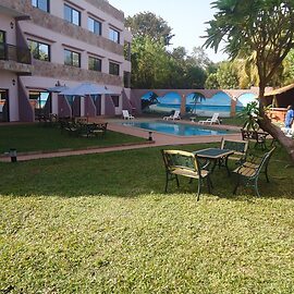 Le Relais