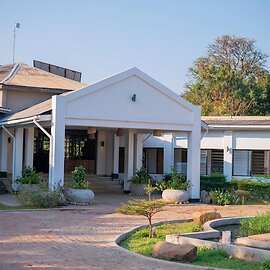 Kambiri Beach By Serendib