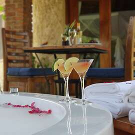 Zaburi Beach by Serendib