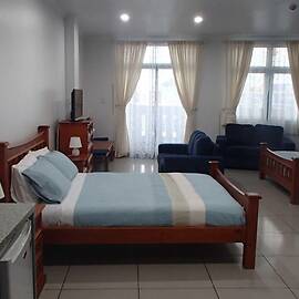 Tungi Colonnade Hotel