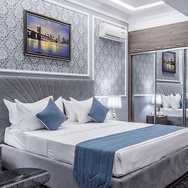 The Royal Mezbon Hotel & SPA