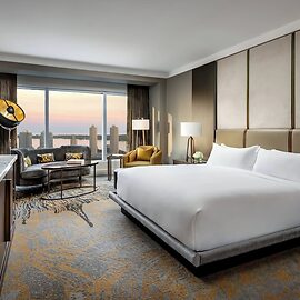 The Ritz-Carlton, Toronto