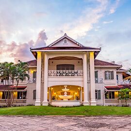 The Luang Say Residence