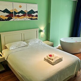 Tinian Diamond Hotel