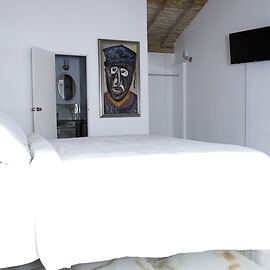 Pulse Suites at Villa Ronai