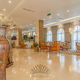 The Grand Palace Hotel