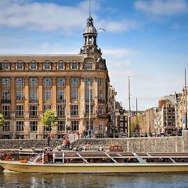 art\'otel Amsterdam powered by Radisson Hotels