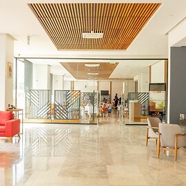 Star Land Hotel Bastos