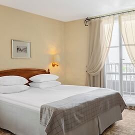 Rixwell Collection Savoy Boutique Hotel