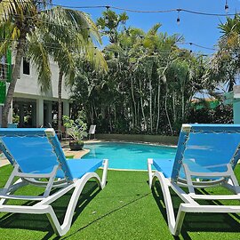 Quint\'s Travelers Inn