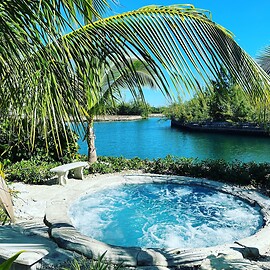 Dolphin Cove - Adults Only