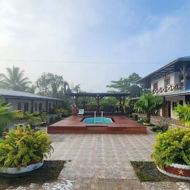 Sutopia Holiday Resort