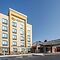 La Quinta Inn & Suites by Wyndham Philadelphia Airport