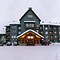 Snow Creek Lodge by Fernie Lodging Co