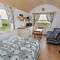 The Snuggly Sheep Shepherd Hut