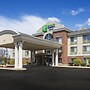 Holiday Inn Express Hotel & Suites Kalamazoo, an IHG Hotel