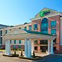 Holiday Inn Express Hotel & Suites Warwick-Providence (Arpt), an IHG H